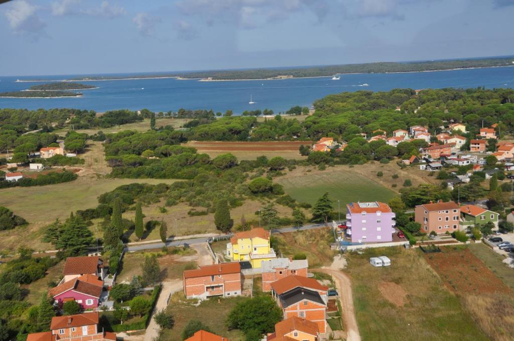 פאז'אנה Vila In Lavanda מראה חיצוני תמונה